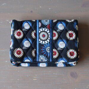 VERA BRADLEY TAXI WALLET